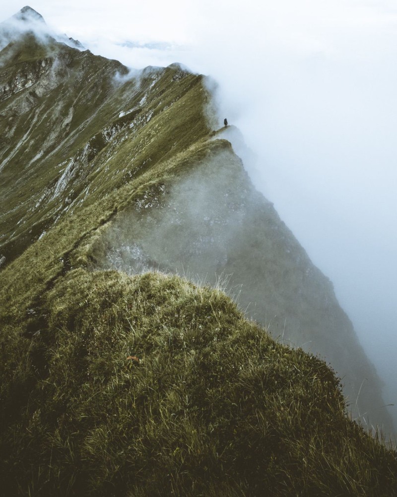 A ridge in the fog